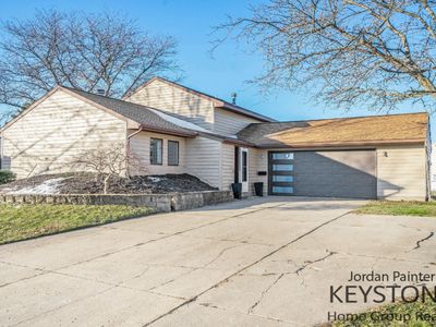 5899 Appleview St SE, Grand Rapids, MI, 49508
