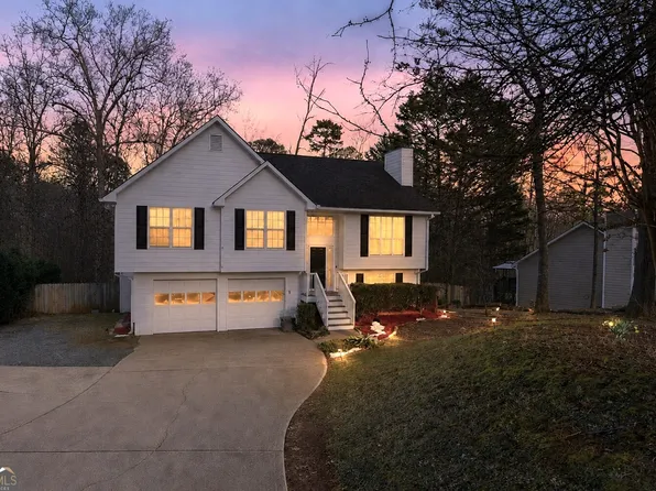 20 Miners Point SE, Acworth, GA 30102