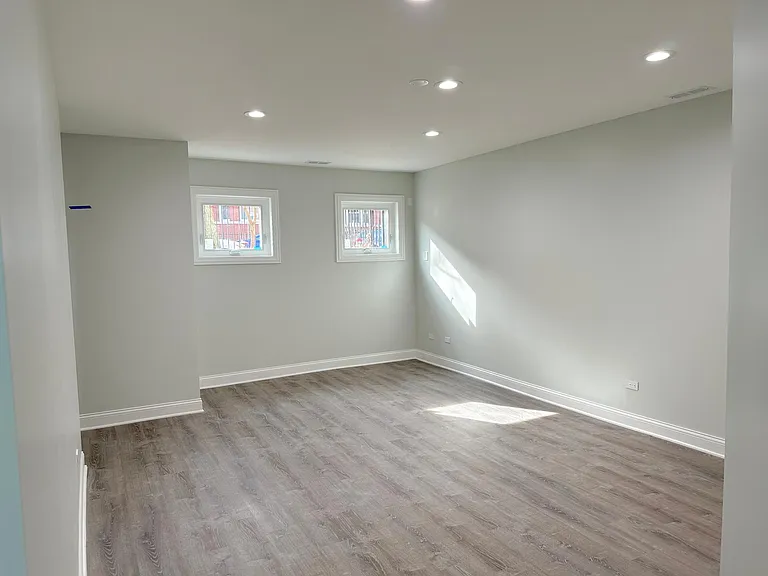 2150 W Potomac Ave #1 — Photo 22