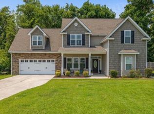 204 River Oats Ct, Holly Ridge, NC 28445