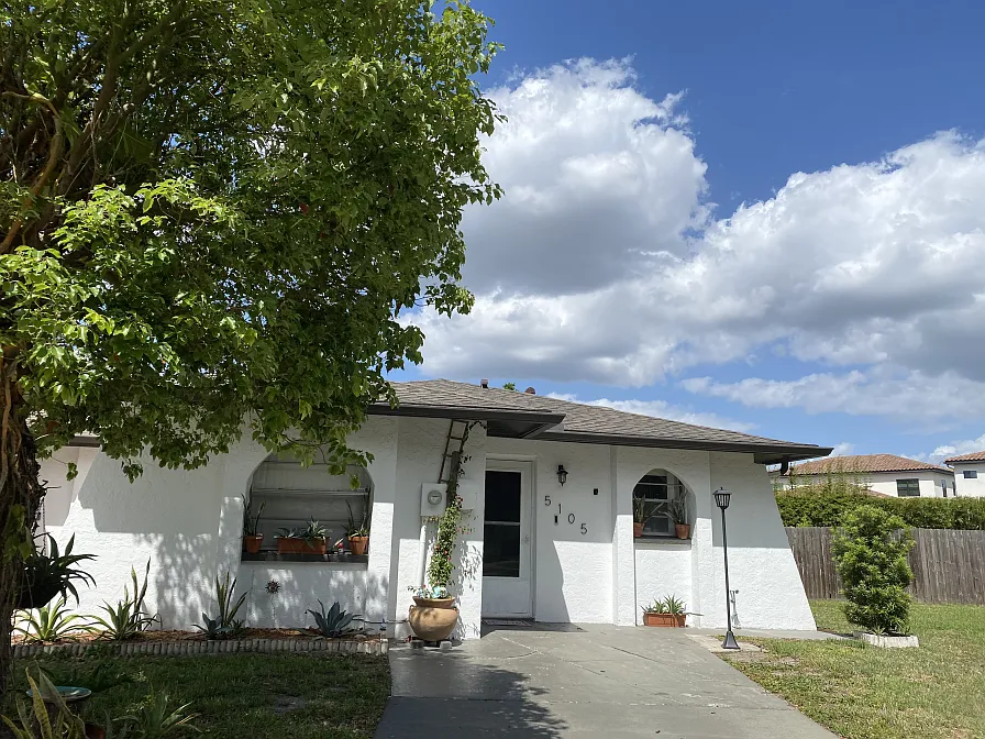5105 Lawnton Ct