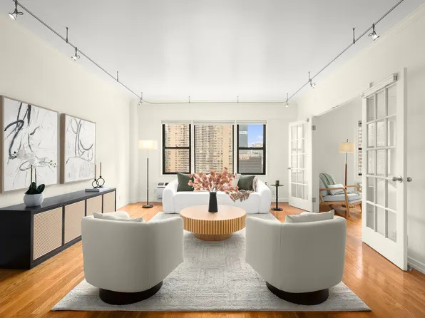 333 East 34th Street image 1 of 6