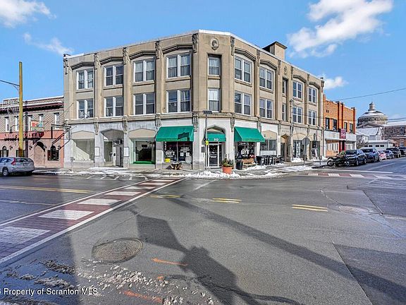 4th image of 310-312 E Lackawanna Ave