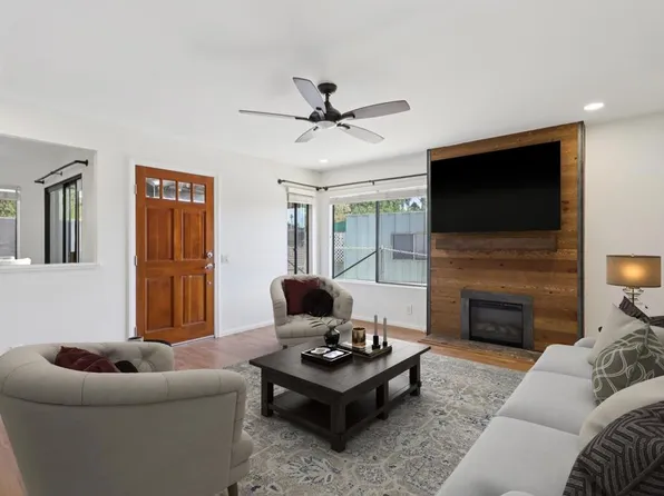 2140 Alpine Glen Pl, Alpine, CA 91901