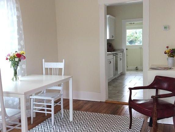 5th image of 203 Maury St