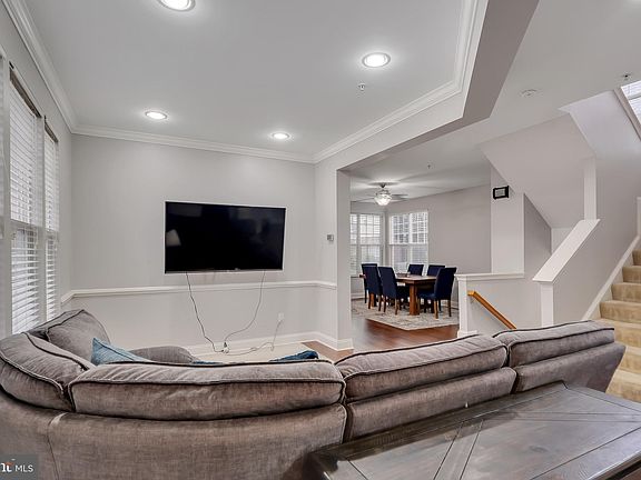 3rd image of 10052 Pentland Hills Way