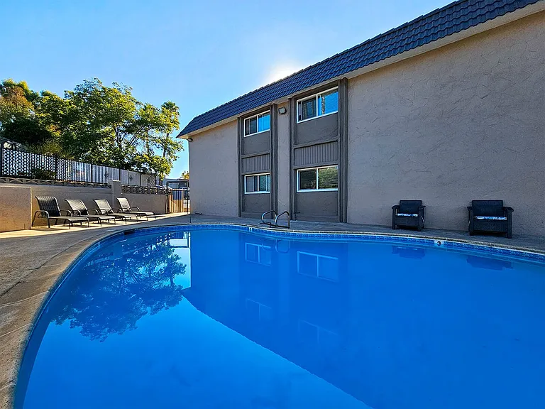 Mapleview Apt. Homes — Photo 20