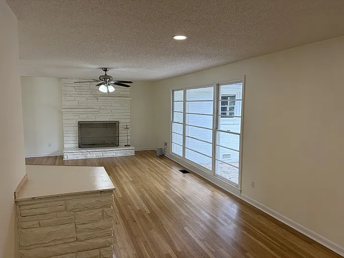 8009 Whitesburg Dr SE — Photo 12