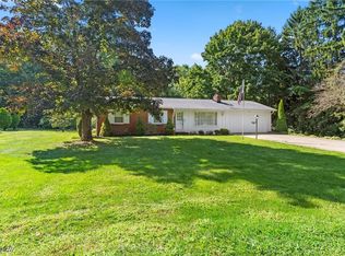 1930 E 52nd St, Ashtabula, OH 44004