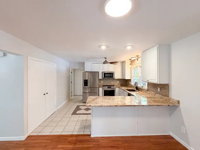 915 Quail Ave — Photo 8