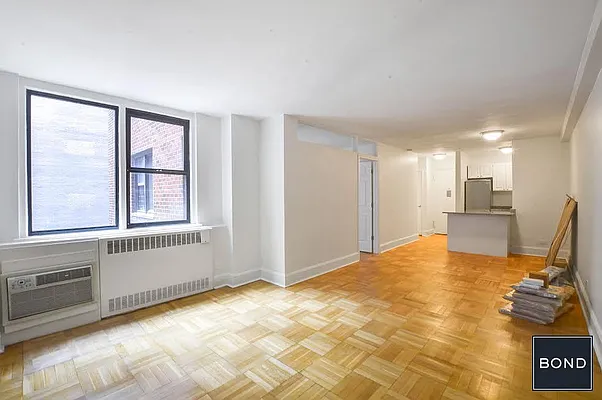 Rented by Bond New York | media 8