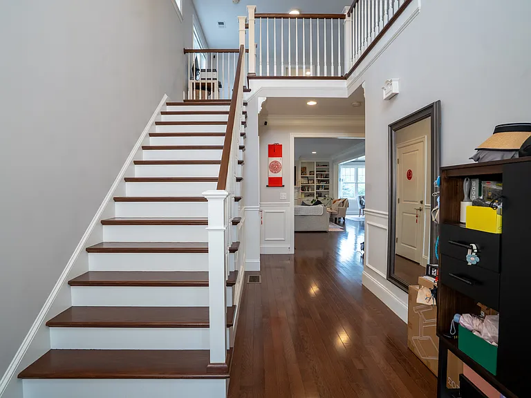 4 Strauss Ln — Photo 10