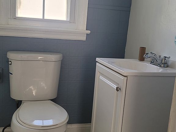 2nd image of 6105 Washington Ave #1