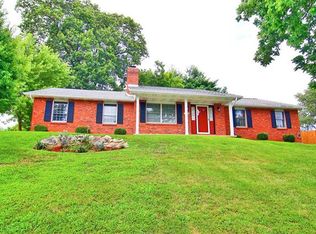3830 Valley View Ln, Cape Girardeau, MO 63701
