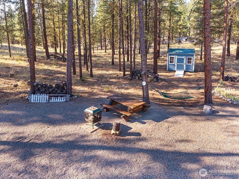1st image of 96 Twin Lakes Drive