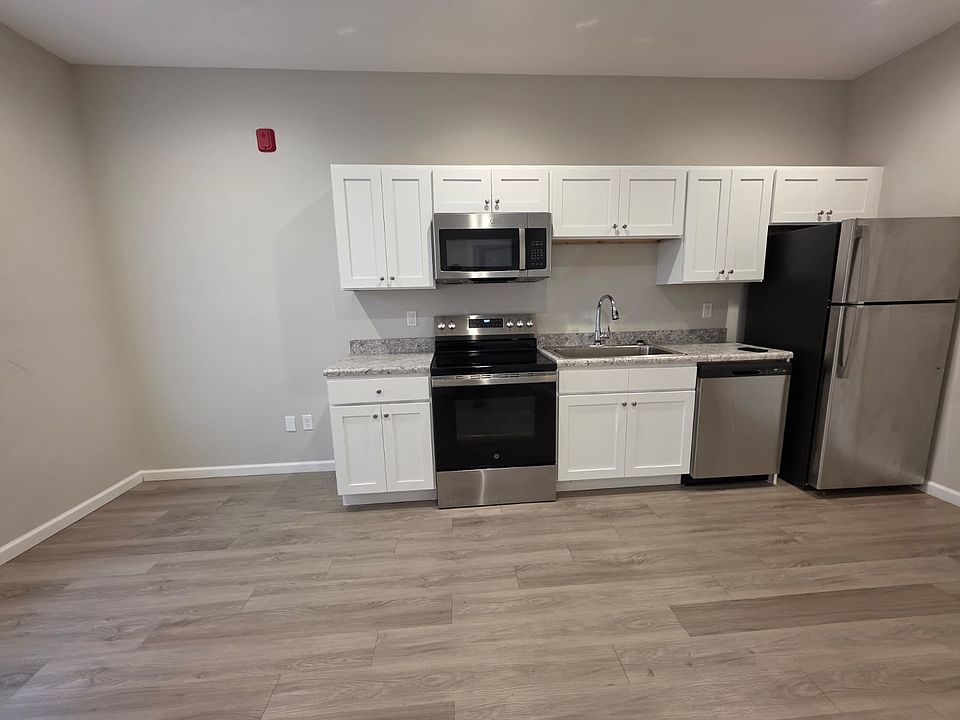 1st image of 337 Main St #8A