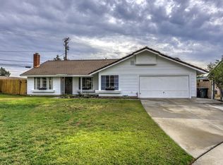 409 W Grant St, Rialto, CA 92376