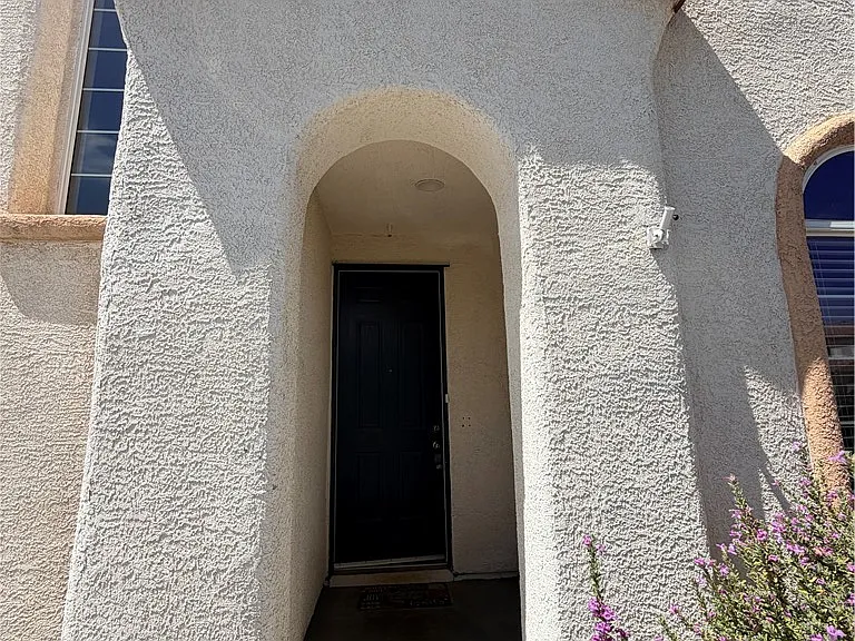4320 Laguna Garden Ave — Photo 4