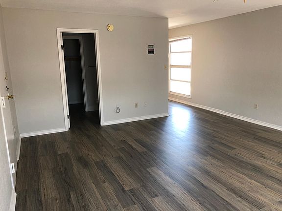 2nd image of 222 E Hutchison St APT 201