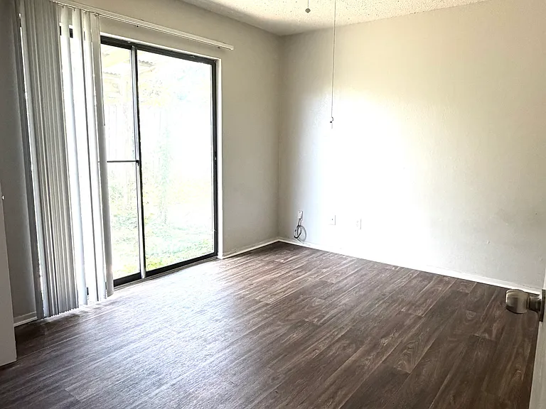 949 Creekside Dr #949 — Photo 14
