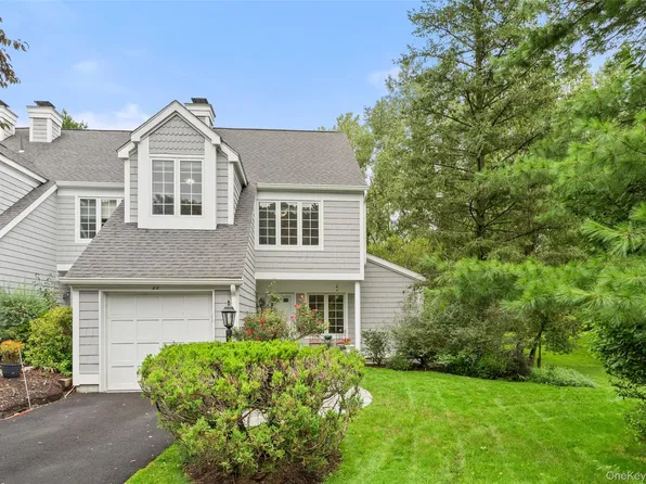 22 Berrybush Lane #70, Hastings-on-Hudson, NY 10706