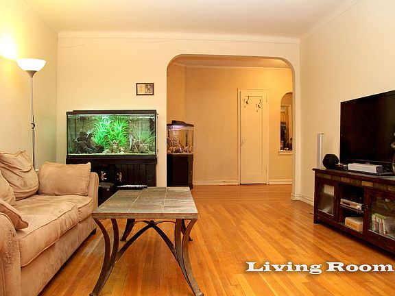 5th image of 118-11 84th Ave Unit 205