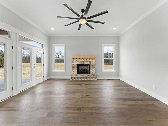 5th image of 4873 Bradyville Pike