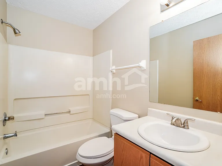5433 Longworth Dr — Photo 14