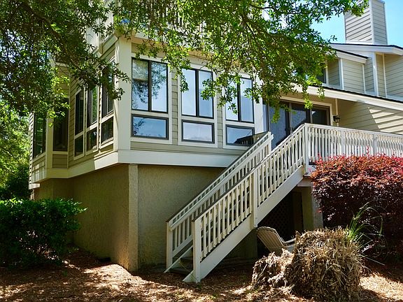 4th image of 41 Fairway Dunes Ln