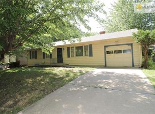 8607 E 84th Ter, Raytown, MO 64138