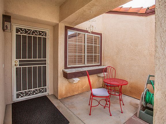 3rd image of 13175 Bennington Dr