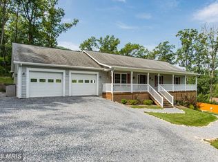 394 Vale Vista Dr, Fort Valley, VA 22824