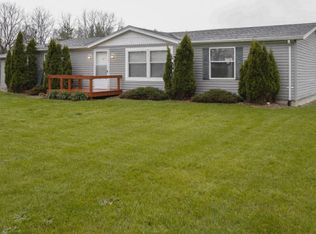 31124 Shaw Rd, Lawton, MI 49065