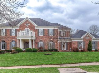 14830 Brook Hill Dr, Chesterfield, MO 63017