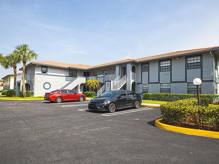 10687 Royal Palm Blvd — Photo 1
