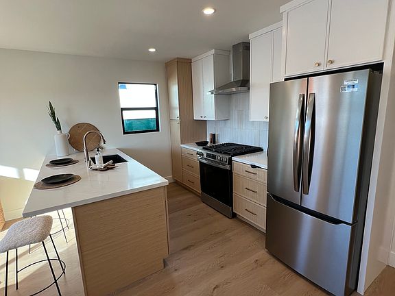 5th image of 4053 1/2 Louisiana St #4053-1/2