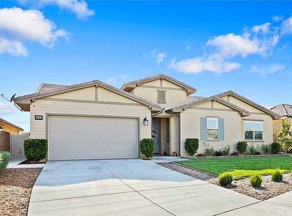 3rd image of 35031 Silverleaf Ln