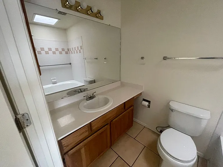 4300 Saddlewood Trl SE — Photo 18