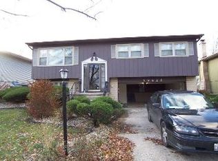 18062 Exchange Ave, Lansing, IL 60438