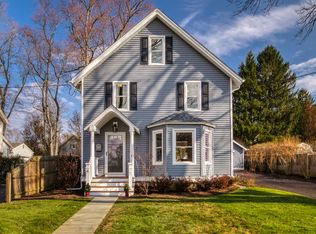 4 Hampton Rd, Mendham, NJ 07945