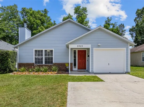 3919 SW 28th Ter, Gainesville, FL 32608