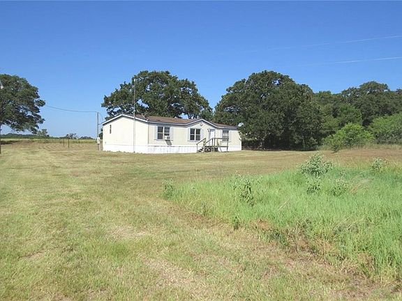 2nd image of 5116 E Us Highway 79