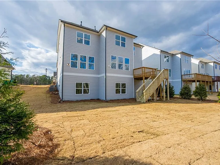 126 Spaulding Ln — Photo 45