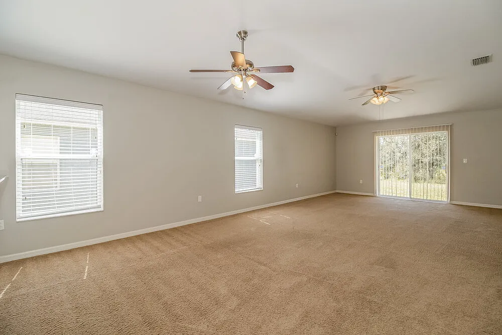 3 bed, 2.0 bath, 1776 sqft, $3,850 — Photo 3