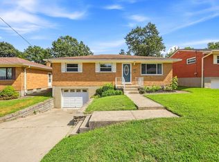 5322 Plumridge Dr, Cincinnati, OH 45238