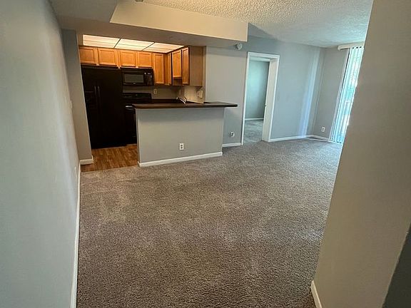 3rd image of 760 Executive Center Dr APT 33