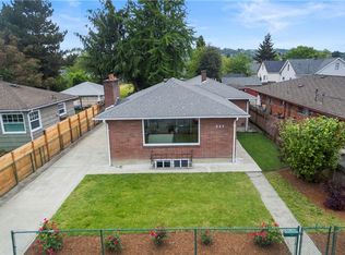 237 Garden Ave N, Renton, WA 98057