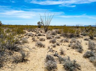 1960 S Tom Mix Rd, Yucca, AZ 86438