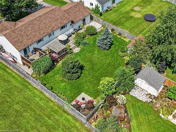 4th image of 2483 Shurie Rd