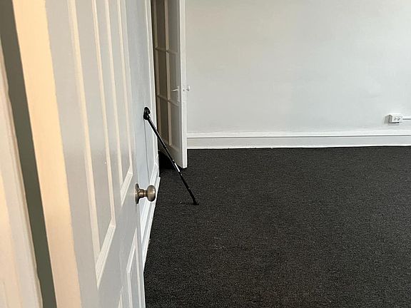 4th image of 255 Long Ln #2